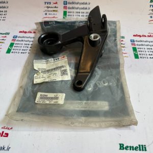 براکت جاپایه جلو چپ موتور آپاچی 150 160 180 جدید اصلی